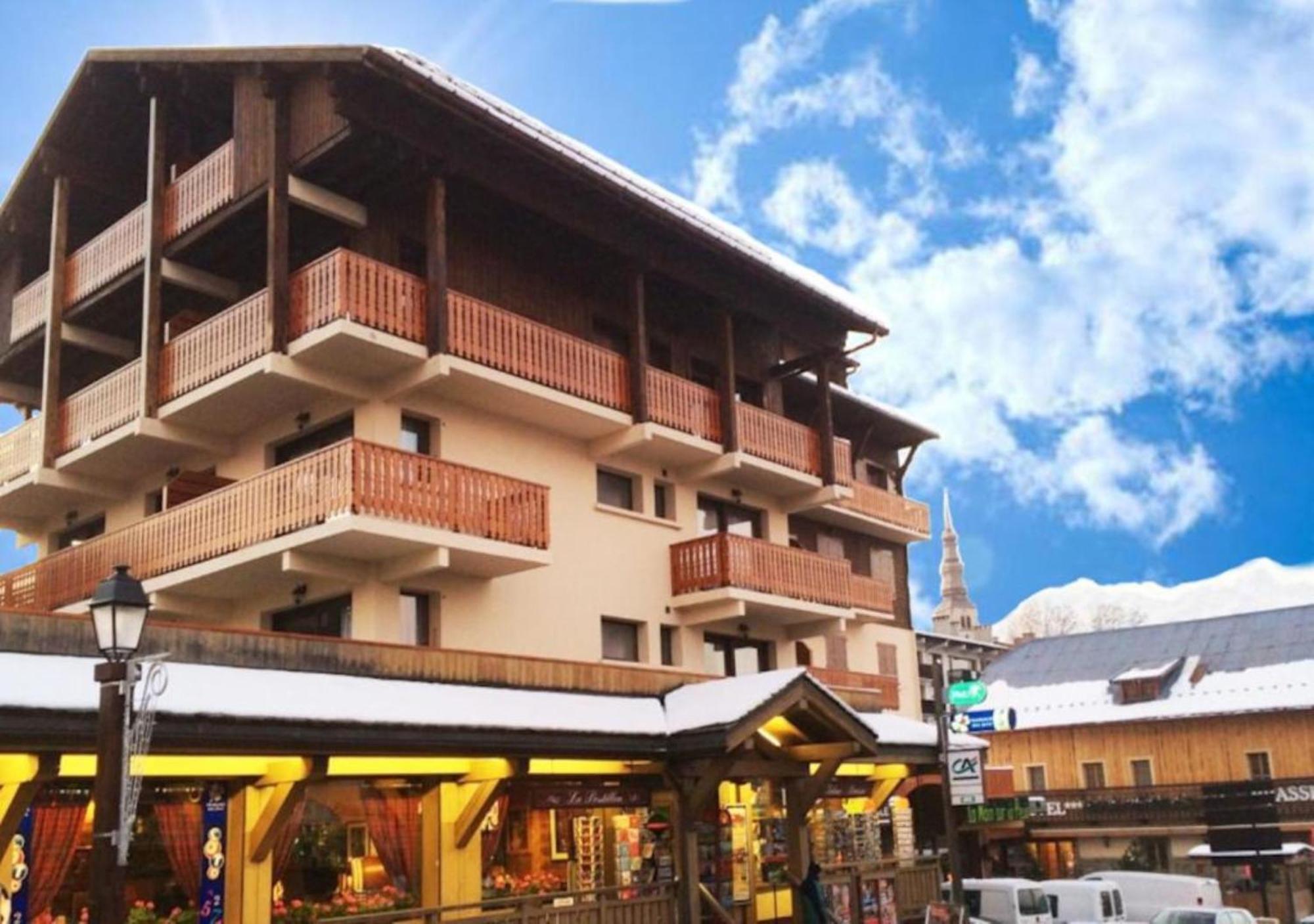 Les Aiguilles De Warens Aparthotel Combloux Exterior foto