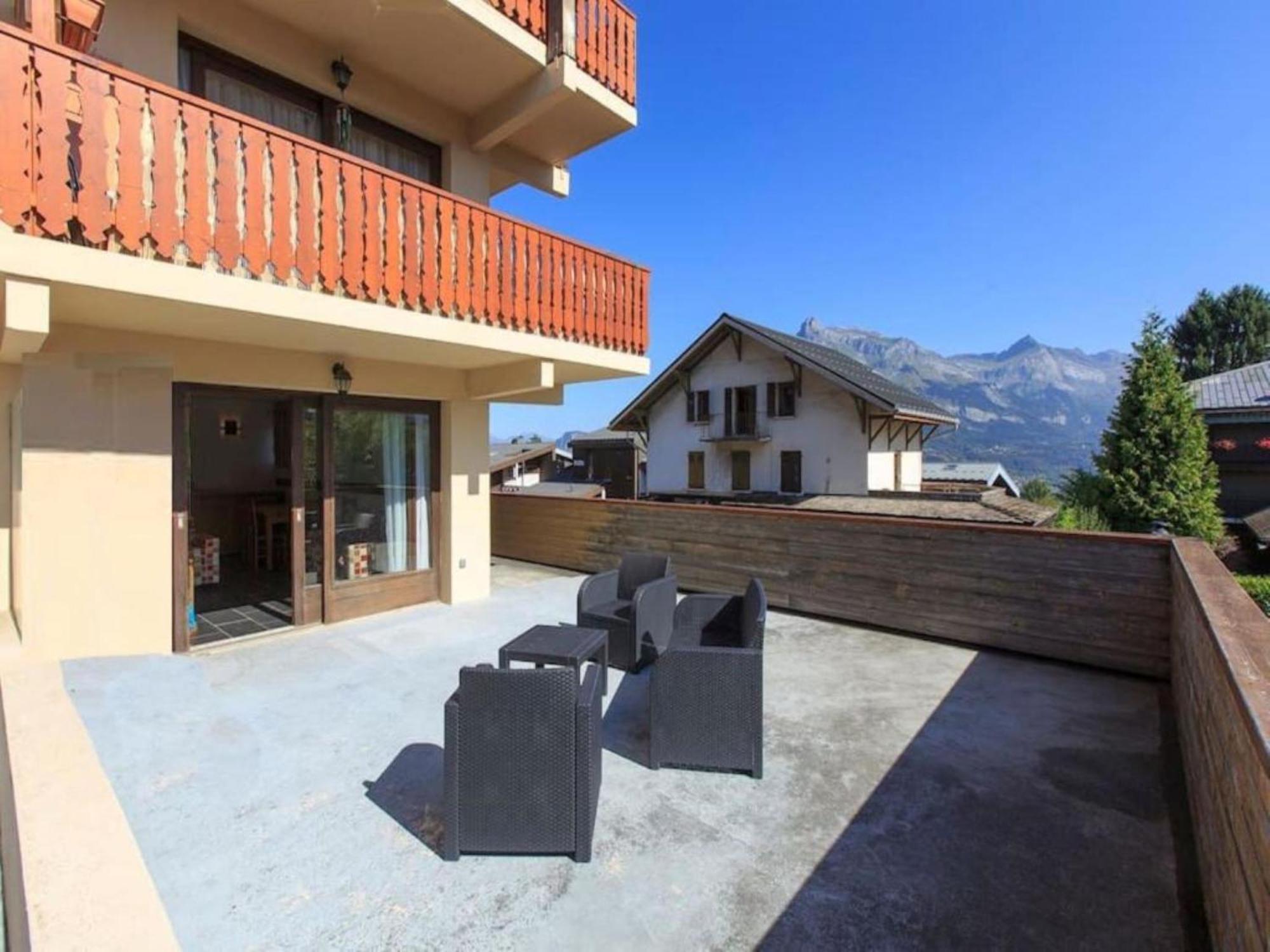 Les Aiguilles De Warens Aparthotel Combloux Exterior foto