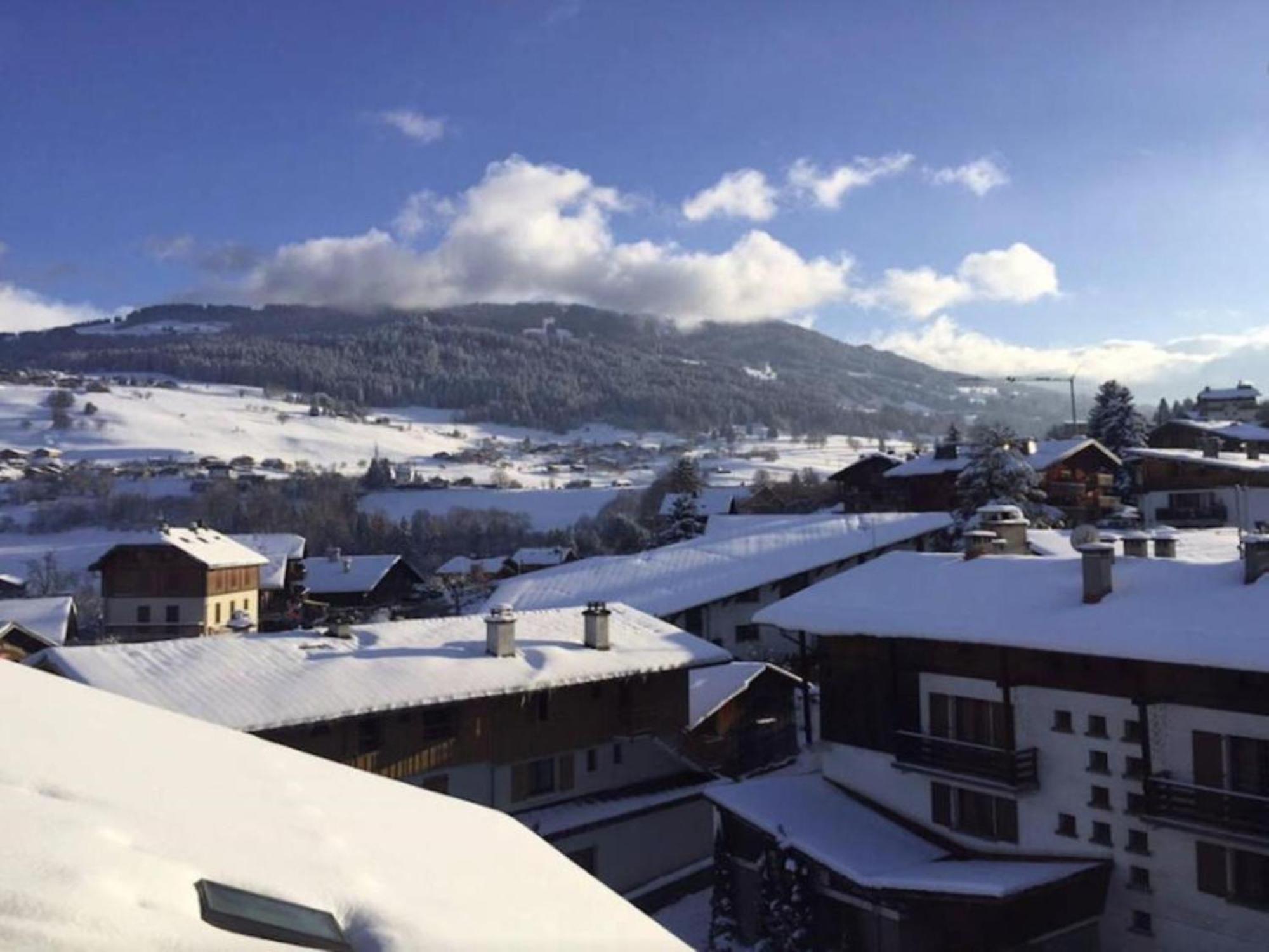 Les Aiguilles De Warens Aparthotel Combloux Exterior foto